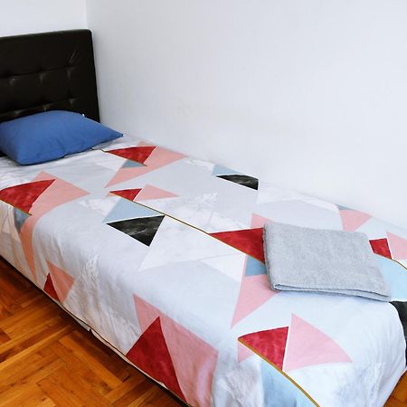 Guest House Sani Скопье Экстерьер фото