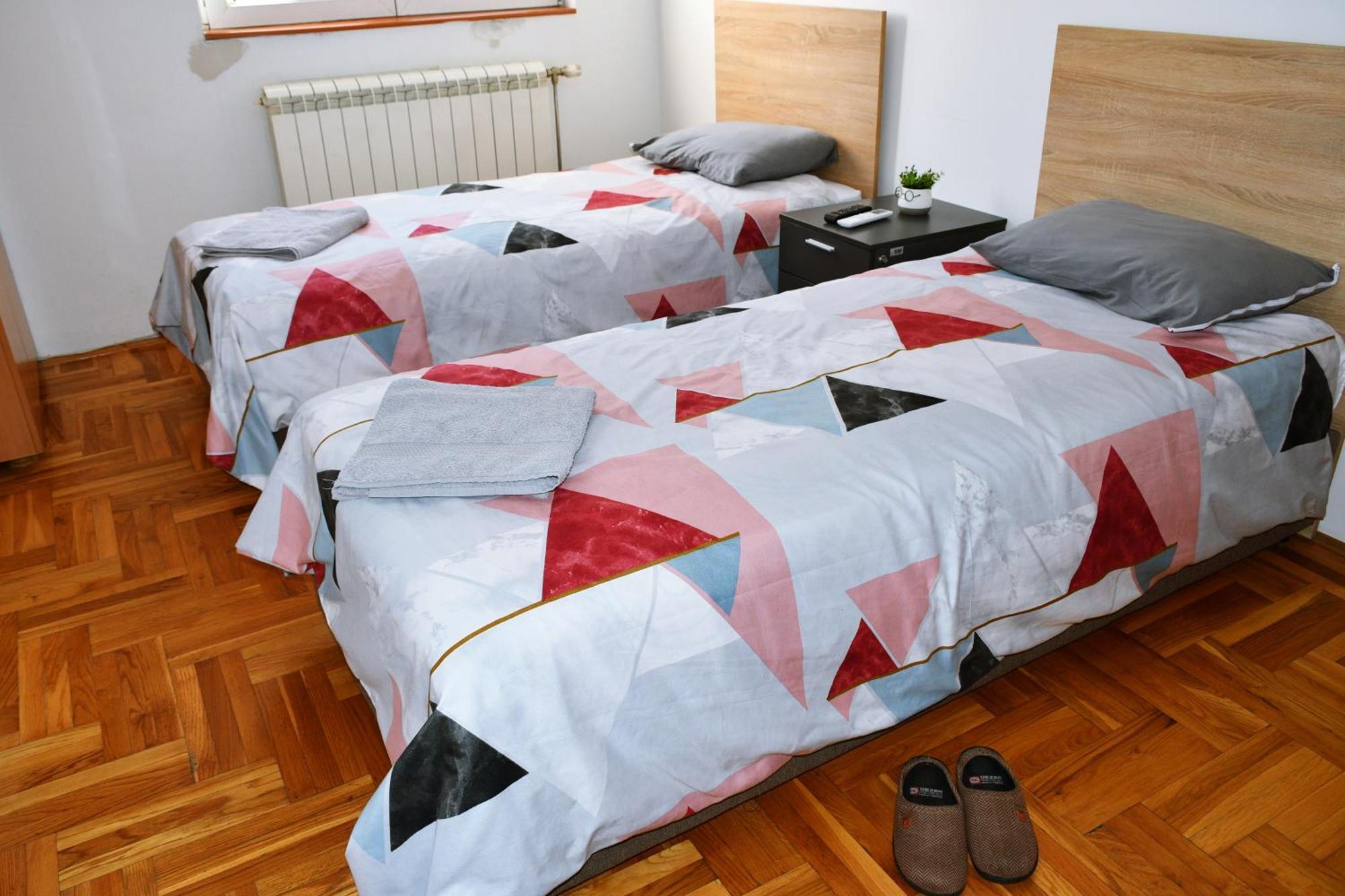 Guest House Sani Скопье Экстерьер фото